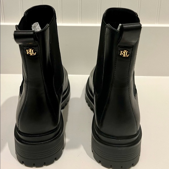Ralph Lauren black women’s calfskin booties. - Picture 3 of 6